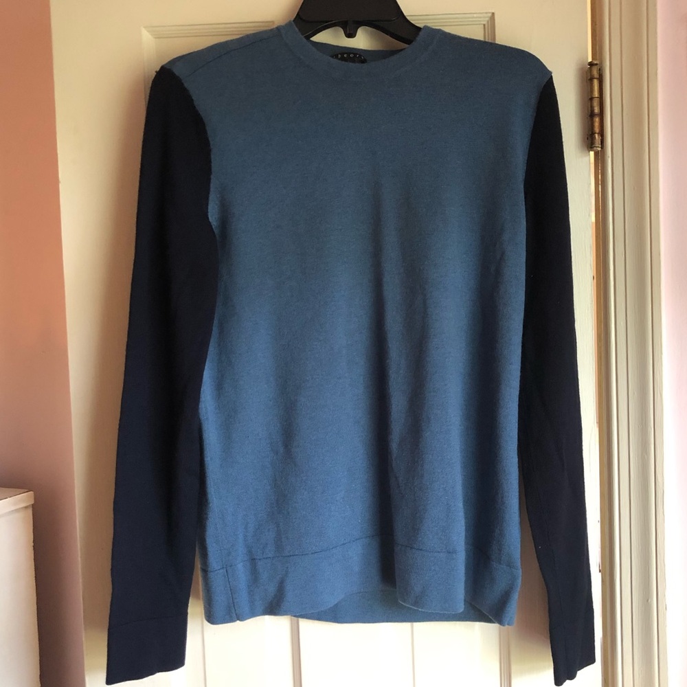 theory sweater